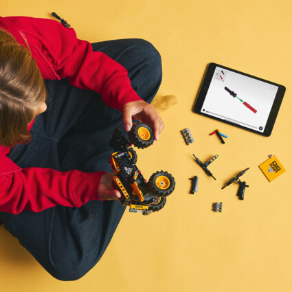 LEGO 42199 Monster Jam™ DIGatron™ med pull-back