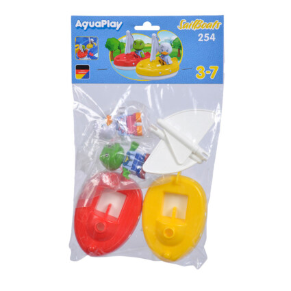 Aquaplay segelbåtar + 2 figurer