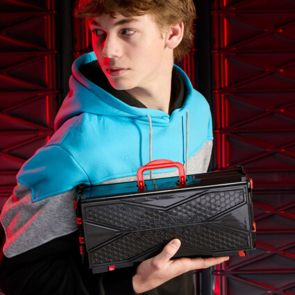 Beyblade Burst BBX Clash & Car