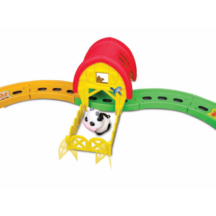 BB Junior Shake-it Runner Farm Tractor Set