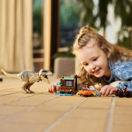 LEGO 76975 Flodflykt med T. rex