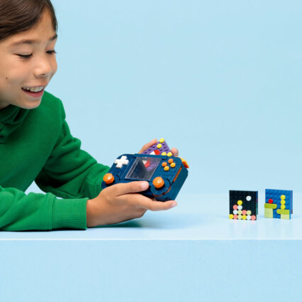 LEGO 31380 Spelkonsol i retrostil