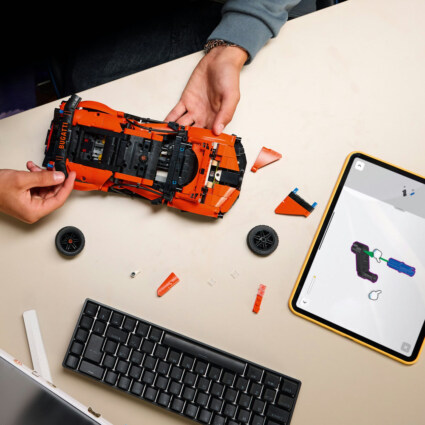 LEGO 42222 Bugatti Chiron Pur Sport hyperbil