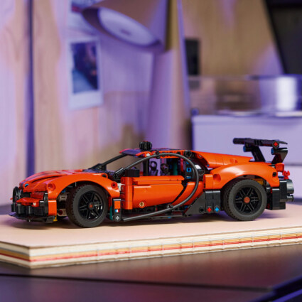 LEGO 42222 Bugatti Chiron Pur Sport hyperbil