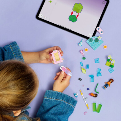 LEGO 42681 Äventyrsbåt med axolotler