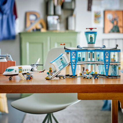 LEGO 60502 Flygplats med flygplan