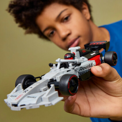 LEGO 77259 Audi Revolut F1® Team R26 racerbil