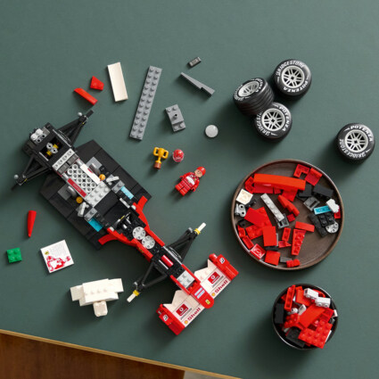 LEGO 11375 Ferrari F2004 & Michael Schumacher