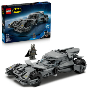 LEGO 76331 Batman v Superman™ – Batmobile™