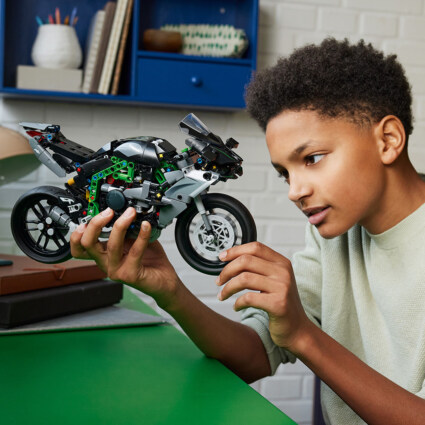 LEGO 42170 Kawasaki Ninja H2R Motorcykel