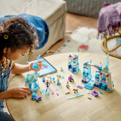 LEGO 43244 Elsas ispalats