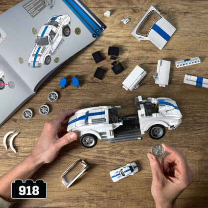 Hot Wheels Brick Shop Elite Series Corvette Sport