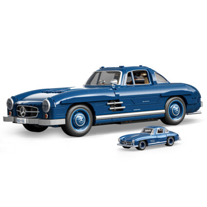 Hot Wheels Brick Shop Premium Series Mercedes-Benz