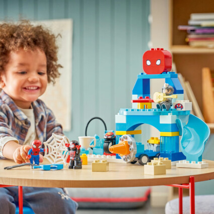 LEGO 10464 Team Spideys nätkvarter