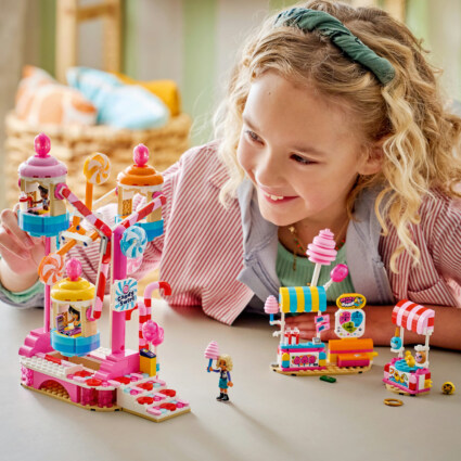 LEGO 42700 Pariserhjul med godis och cupcaketema