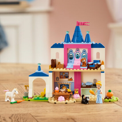 LEGO 43283 Askungens slott och djurvänner