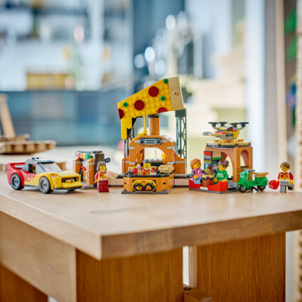 LEGO 60496 Pizzahemkörning med fordon