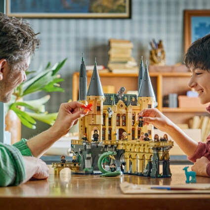 LEGO 76473 Hogwarts™ slott: östra flygeln