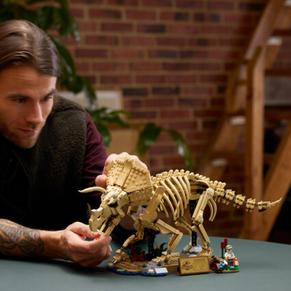 LEGO 77985 Dinosauriefossiler: triceratops