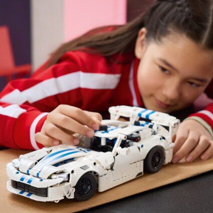 LEGO 42234 Dodge Viper GTS-R sportbil