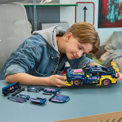 LEGO 42236 Specialdesignad Ford Mustang GT bil