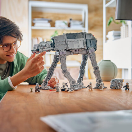 LEGO 75454 Imperial Remnant AT-AT™ with INT-4