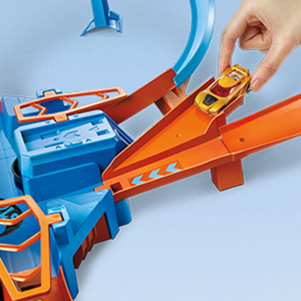 Hot Wheels Criss Cross Crash
